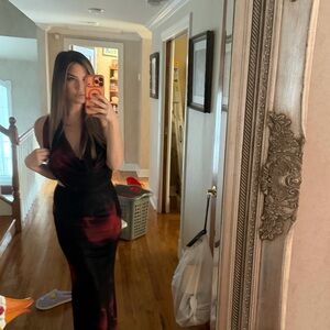 Meet your Posher, Dana